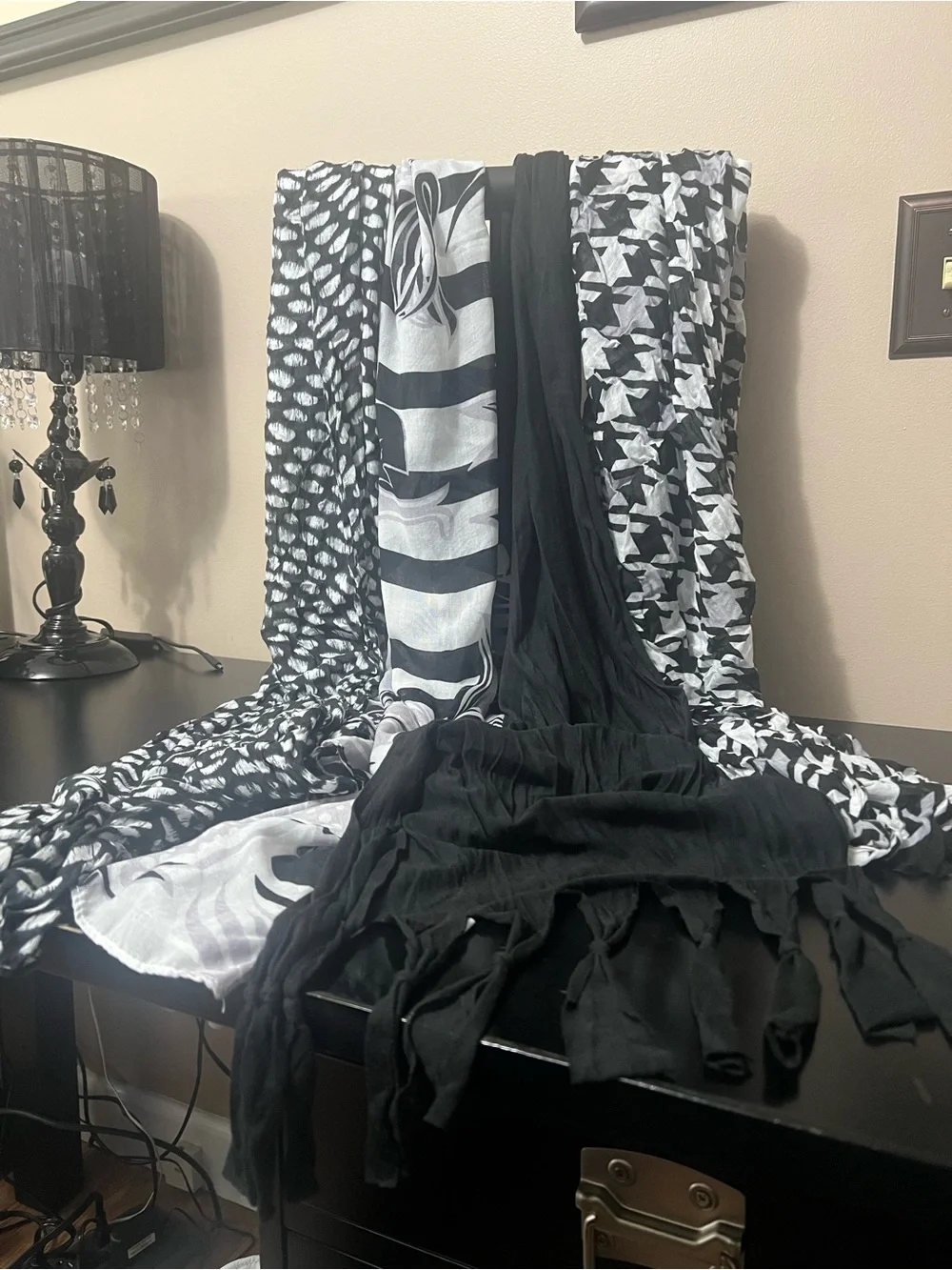 4 Black & White Patterned Scarfs